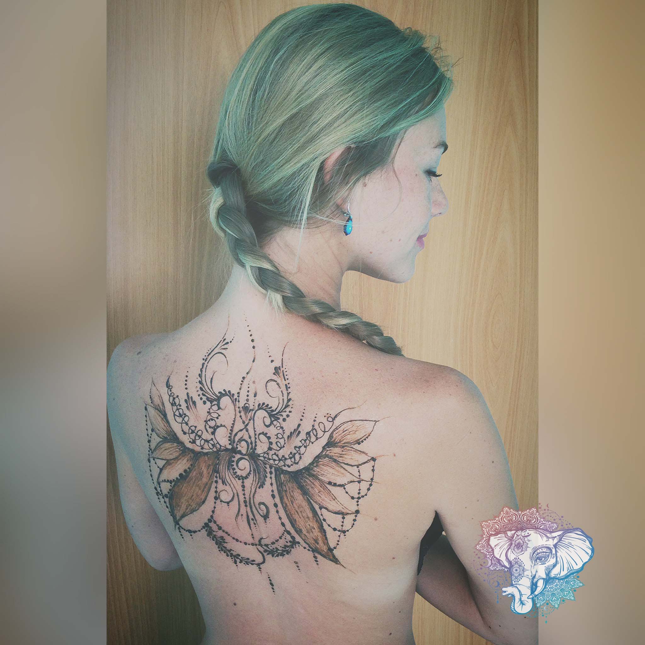 мехенди на ладониме